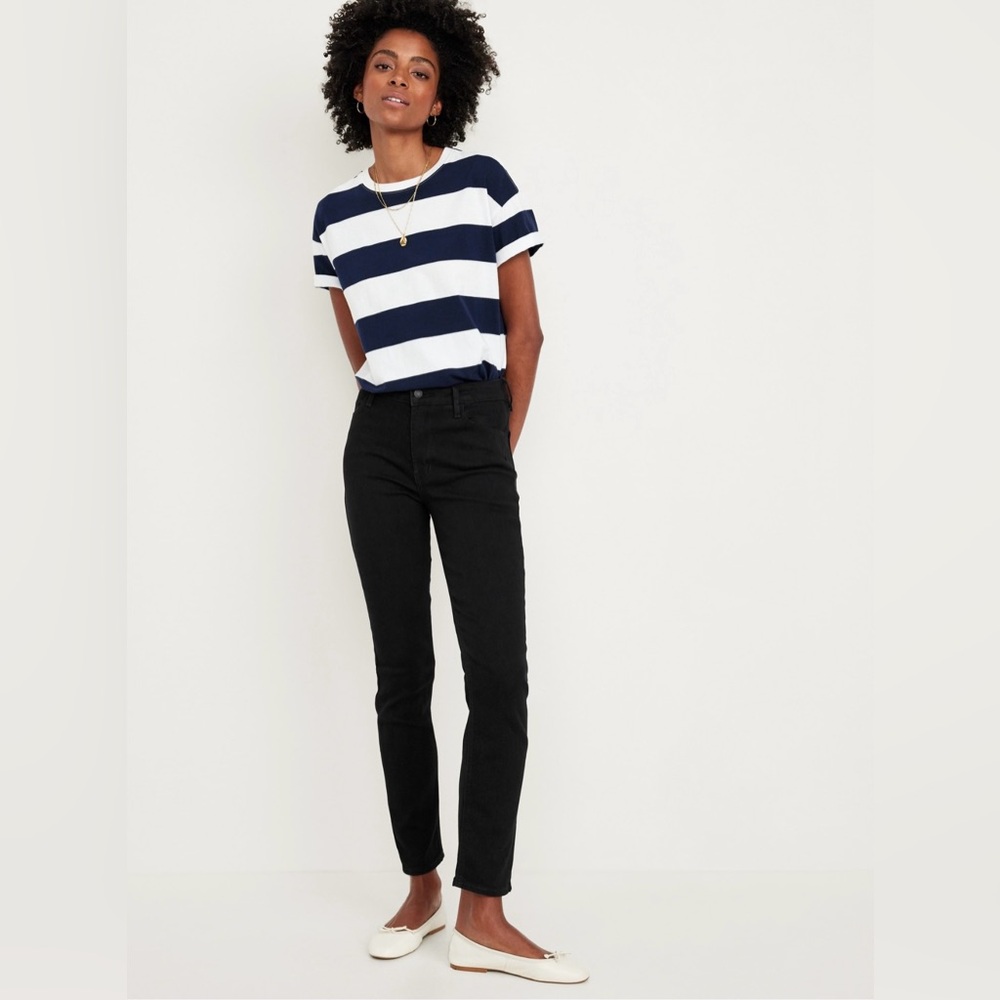 Old Navy High Waisted Wow Straight Ankle Jeans 8 Black NWT